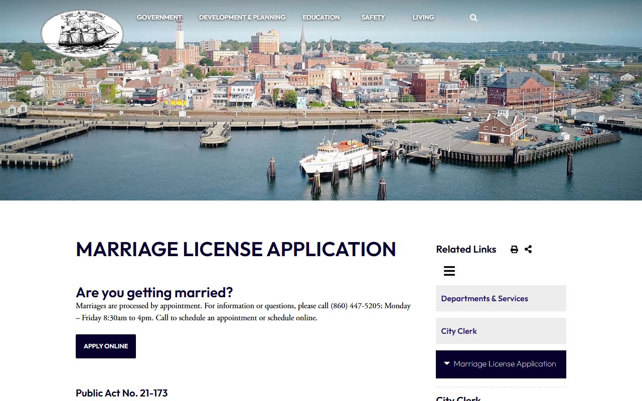 New London Connecticut town clerk office where couples apply for marriage licenses